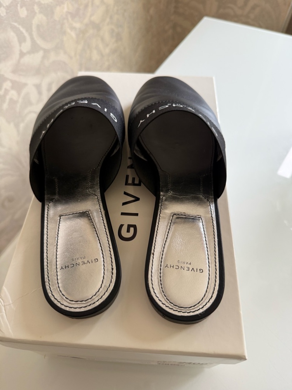 Givenchy Bedford mules black size 39.5 - Picture 3 of 7